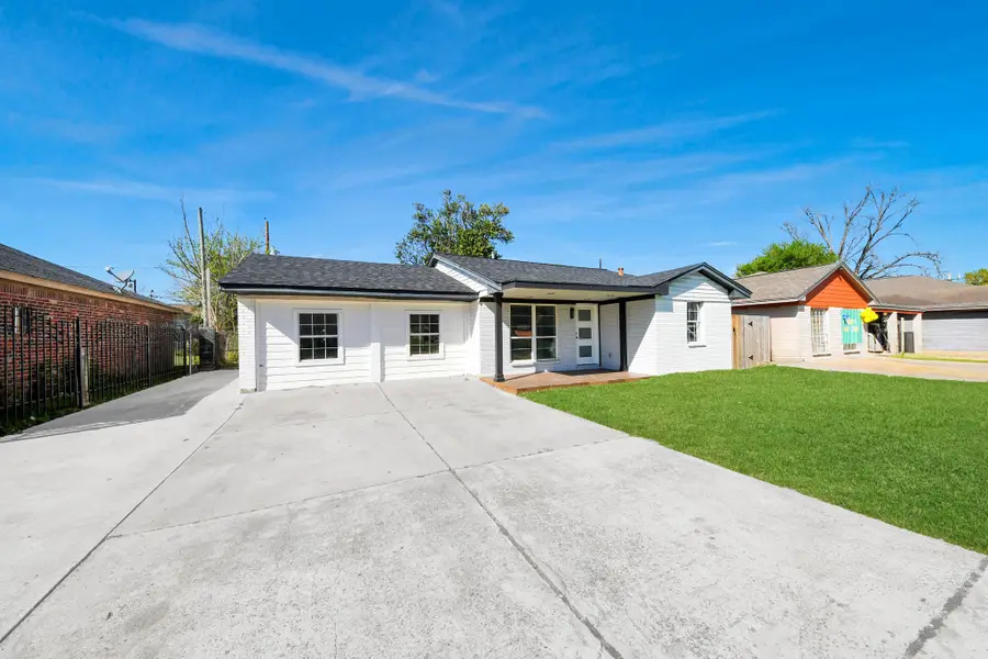 3807 Cherry Meadow Drive, Houston, TX 77039 - #3