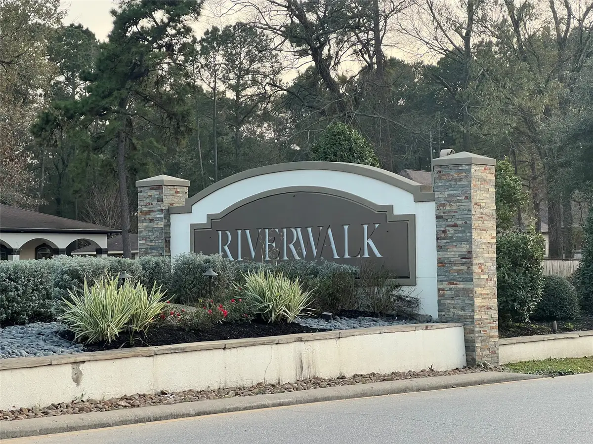 19541 Desna Drive, Porter, TX 77365 - Image #1