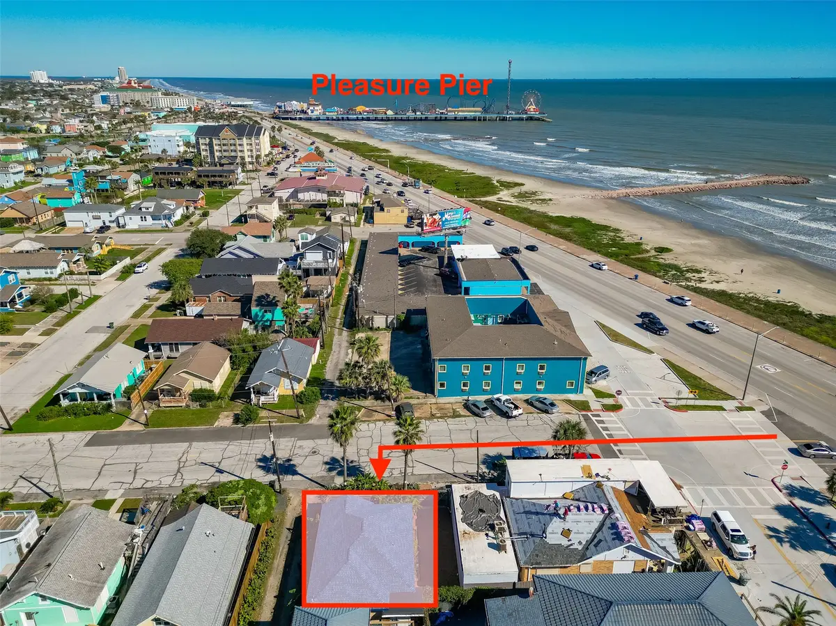 2415 31st Street, Galveston, TX 77550 - #1