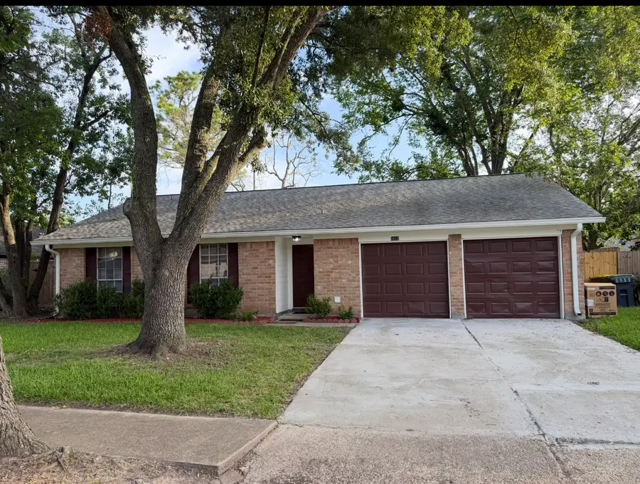 1612 Sleepy Hollow Drive, Pearland, TX 77581 - Image #3