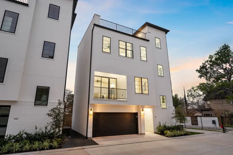 8707 Ojeman Villas Drive, Houston, TX 77055 - Image #3