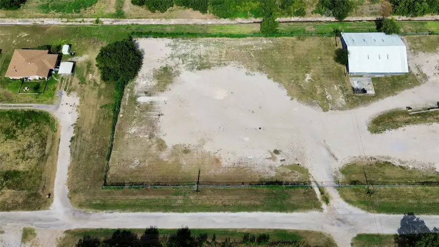 LOT 4 S Titus, Giddings, TX 78942 - #2