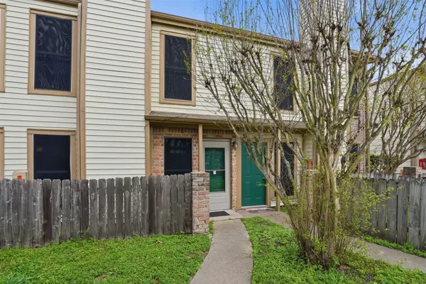 2200 Cypress Landing Drive #A3, Houston, TX 77090