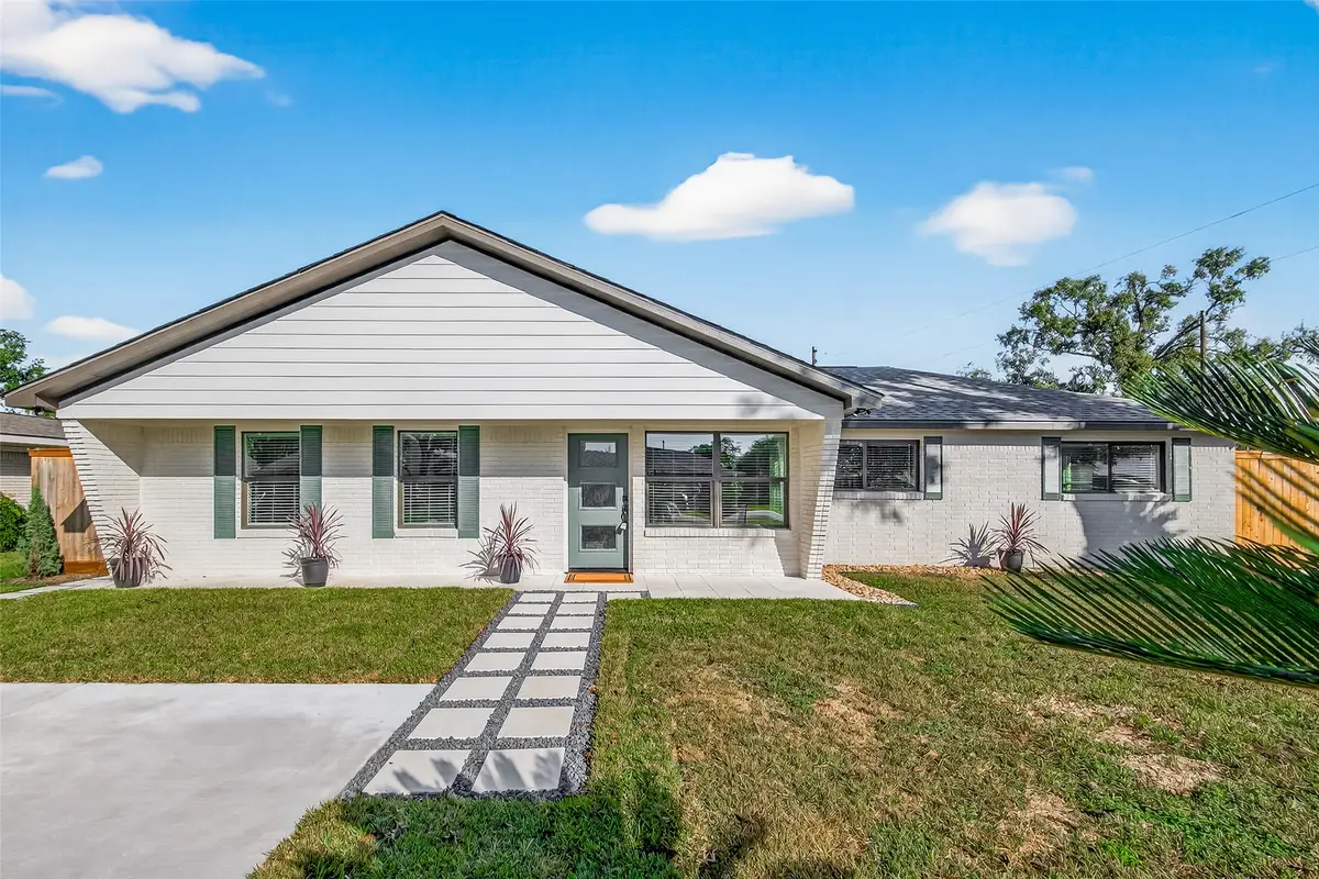 9242 Autauga Street, Houston, TX 77080 - Image #1