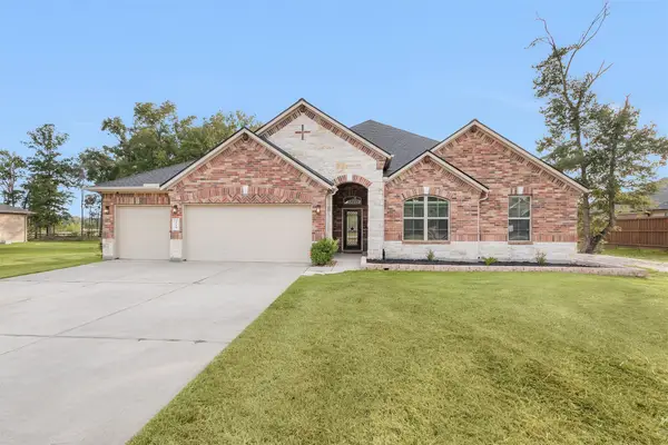 4618 Axis Trail, Conroe, TX 77303