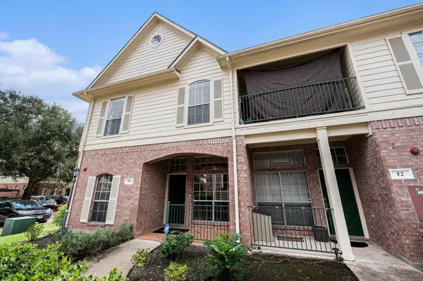 2710 Grants Lake Boulevard #E3, Sugar Land, TX 77479