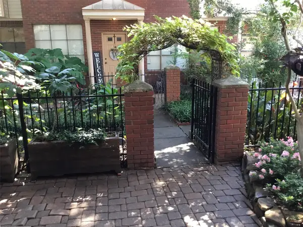 1103 Dulles Avenue #603, Stafford, TX 77477