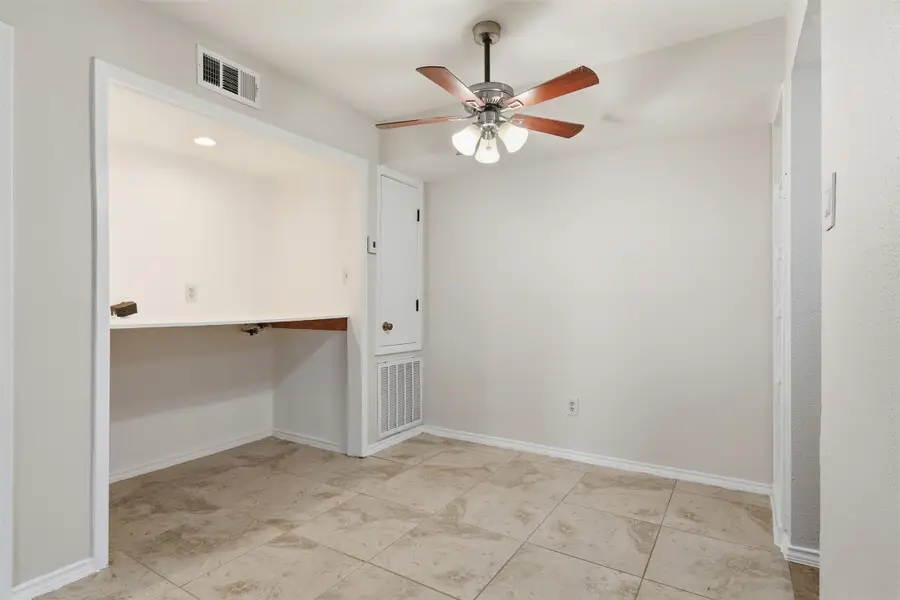 7200 Clarewood Drive #1504, Houston, TX 77036 - Image #3