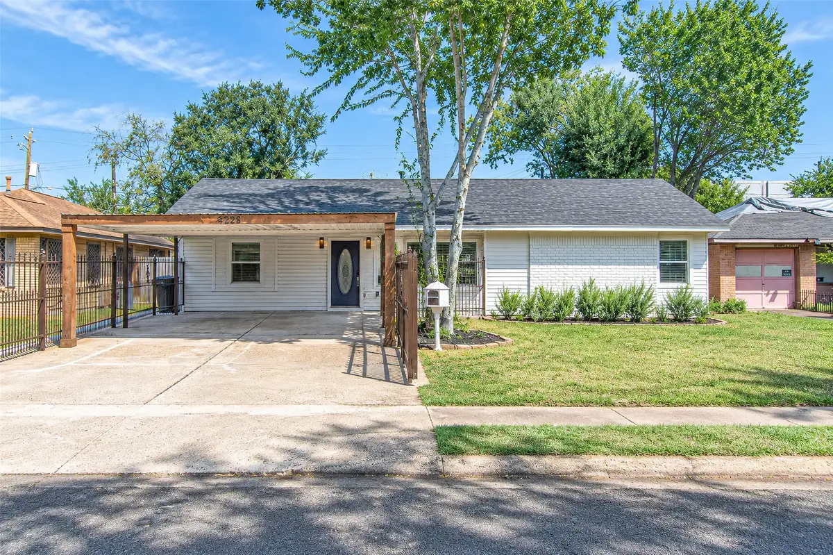 5326 De Lange Lane, Houston, TX 77092 - #1