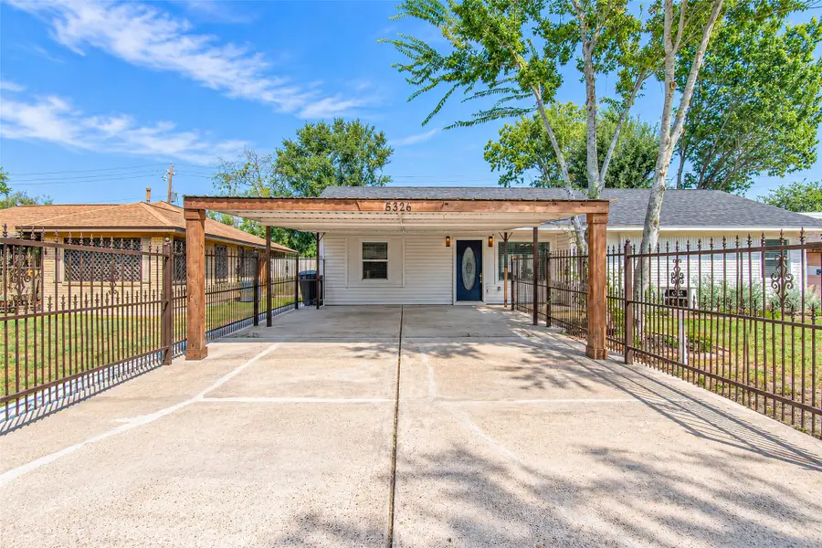 5326 De Lange Lane, Houston, TX 77092 - #2