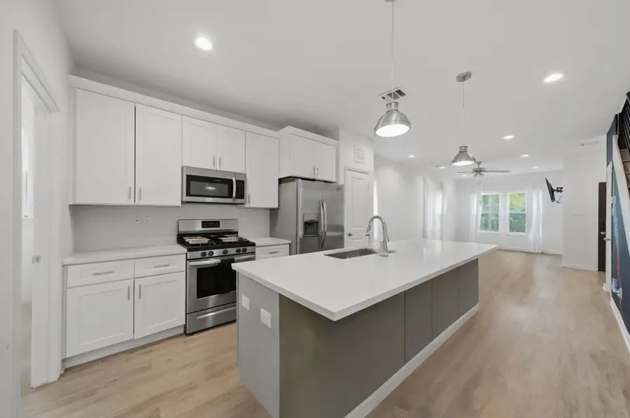 3536 Rebecca Street, Houston, TX 77021 - Image #2