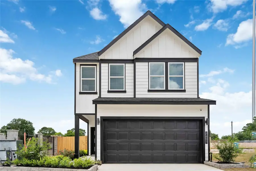 7716 Inwood Grove Lane, Houston, TX 77088 - Image #2