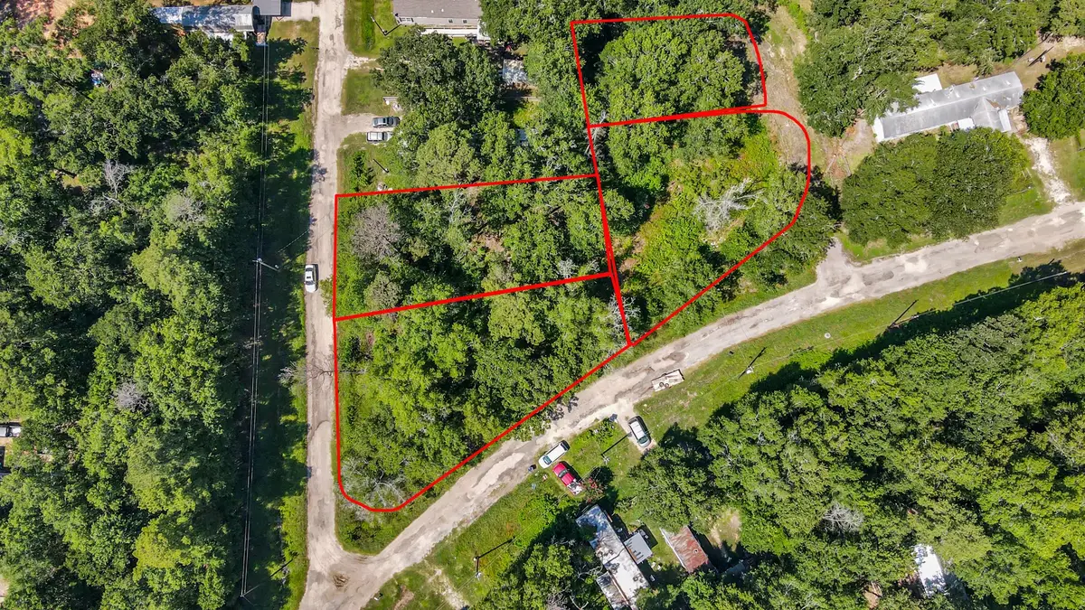 109 Champion Court, Livingston, TX 77351 - Image #1