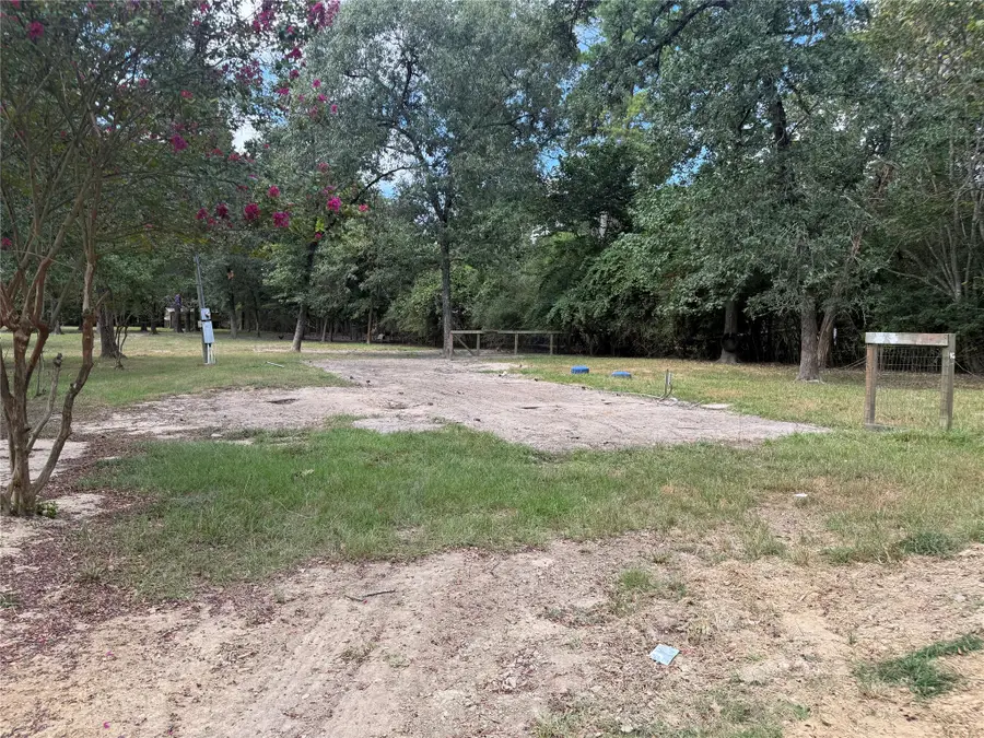 48 Hall Drive N, Montgomery, TX 77316 - #3