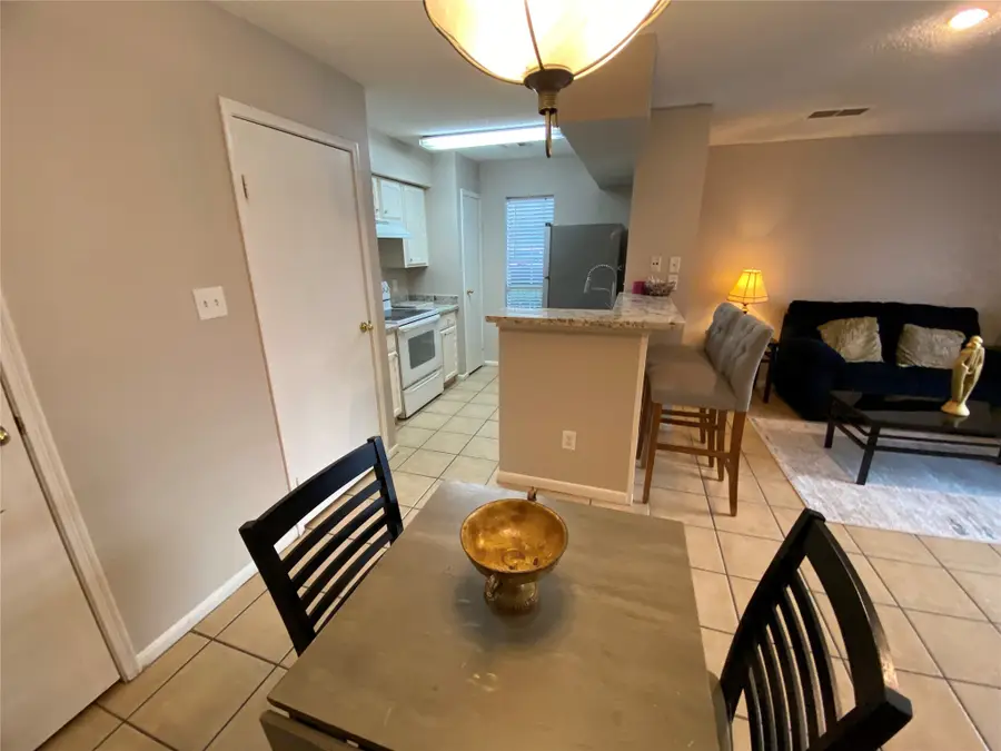 10615 N Briar Forest Drive W #104, Houston, TX 77042 - Image #3