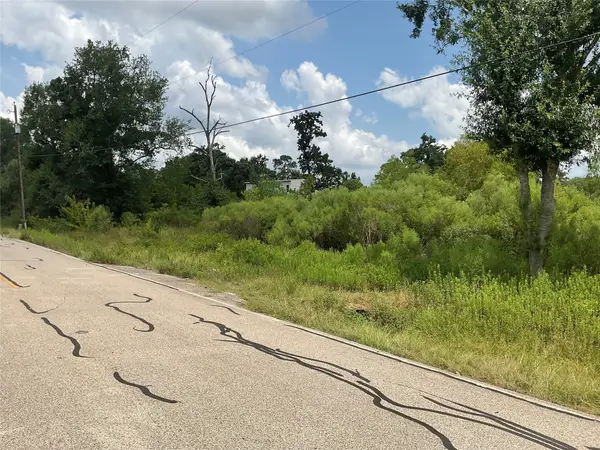 18318 Mossforest Drive, Houston, TX 77090