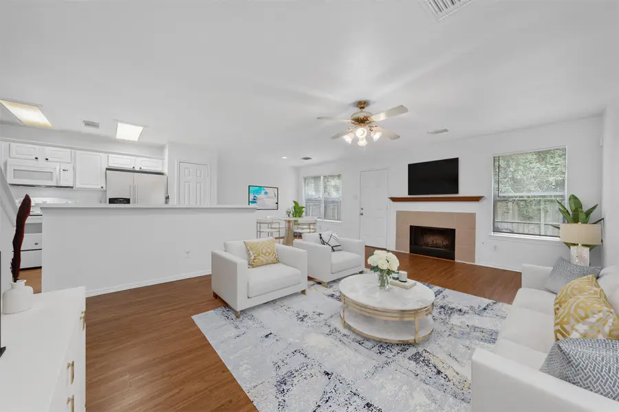 130 S Walden Elms Circle, The Woodlands, TX 77382 - #3