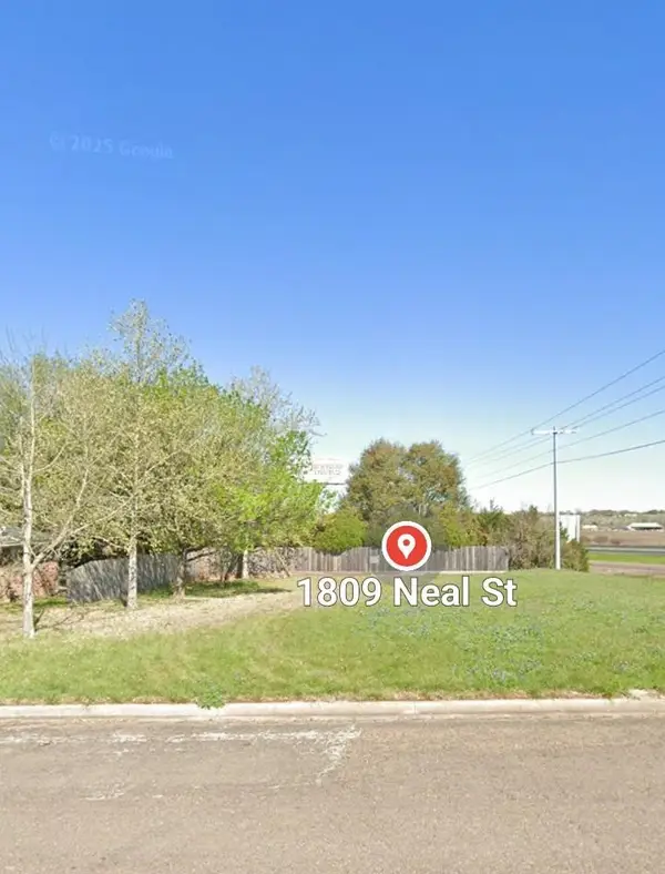 1809 Neal Street, Navasota, TX 77868