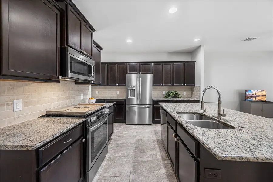 143 Meadow Valley Drive, Conroe, TX 77384 - #2