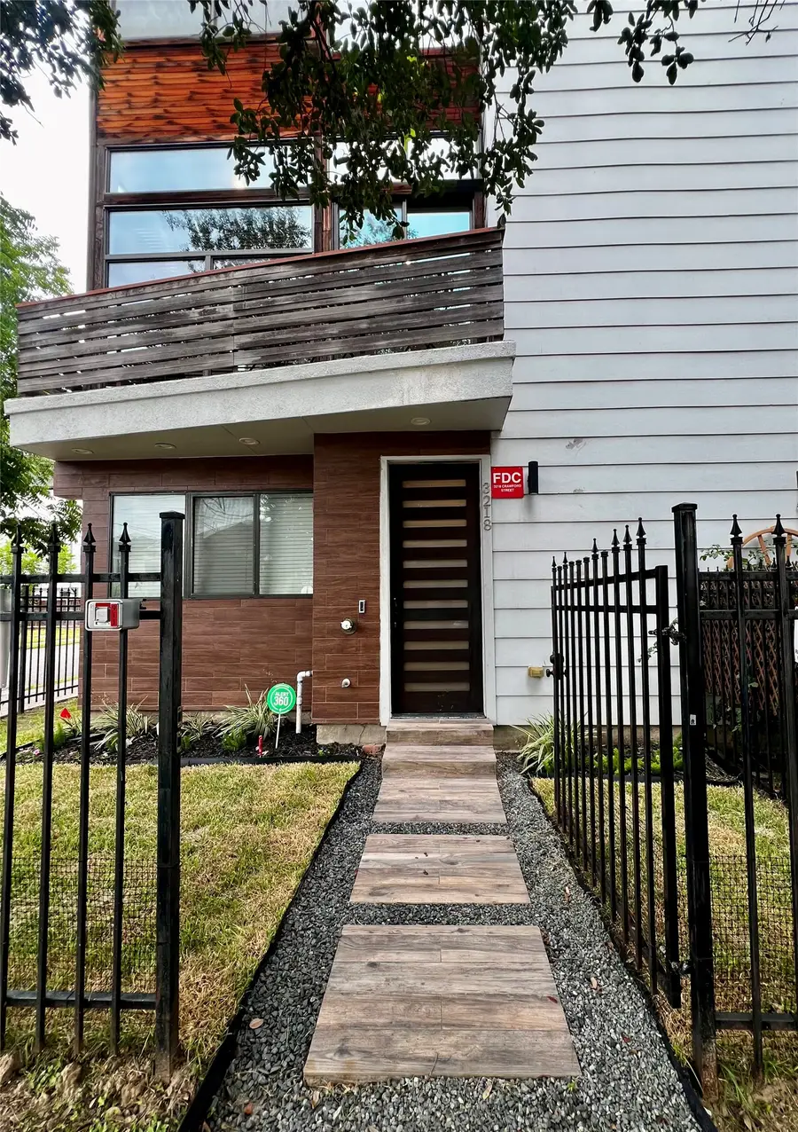 3218 Crawford Street, Houston, TX 77004 - #3