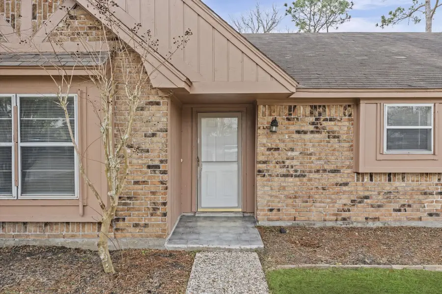 2709 Adams Street, Alvin, TX 77511 - Image #3