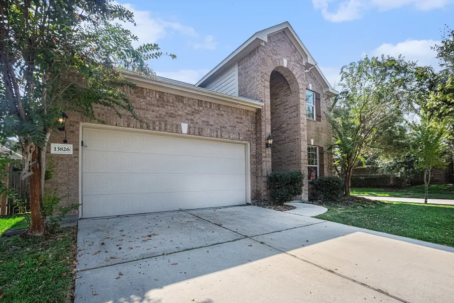 13826 Mckinney Creek Lane, Houston, TX 77044 - Image #2