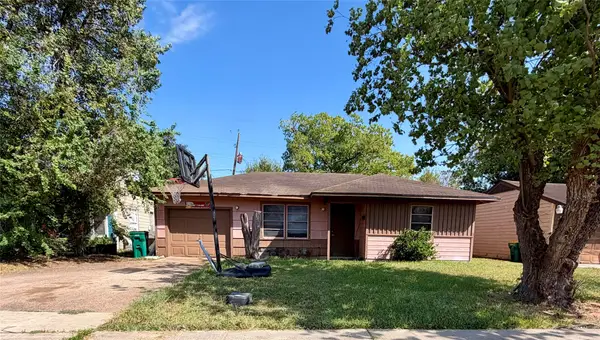 1025 Finfrock Street, Pasadena, TX 77506