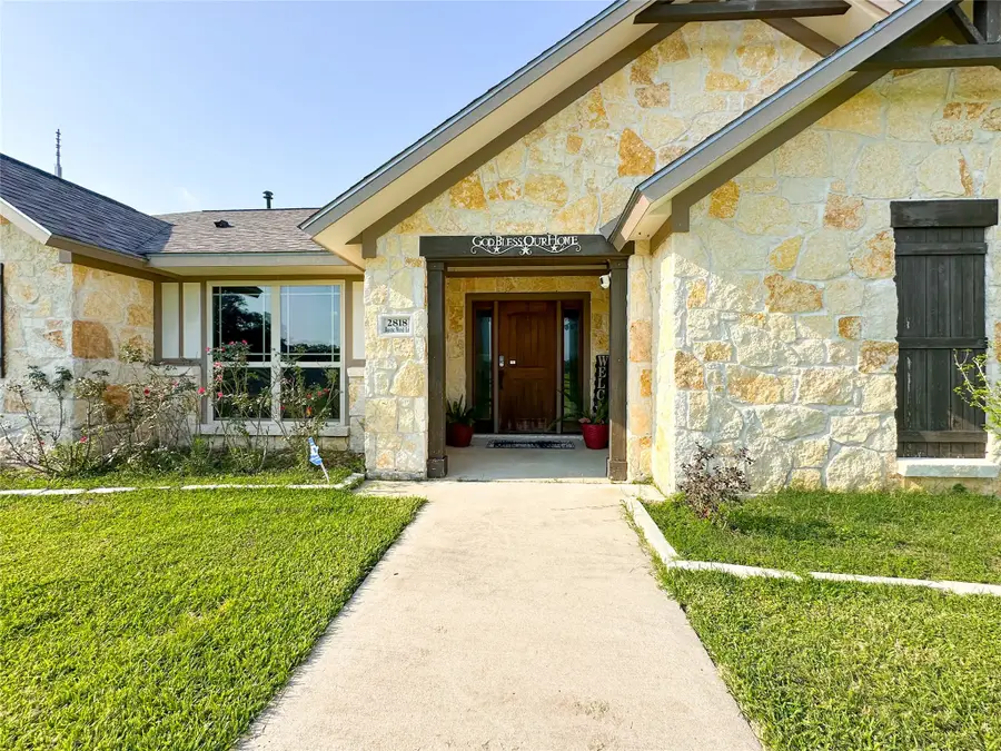 2818 Rustic Wood Lane, Rosharon, TX 77583 - Image #2