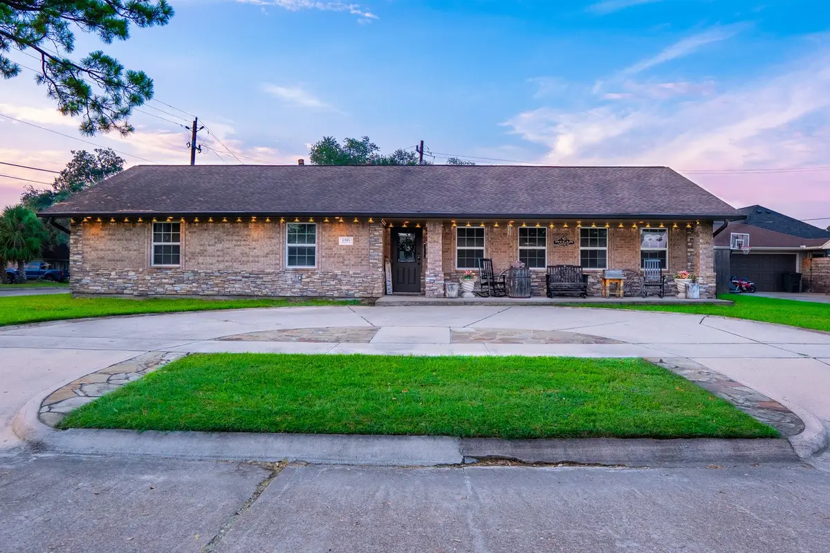 1316 Carpenter Avenue, Pasadena, TX 77502 - Image #1