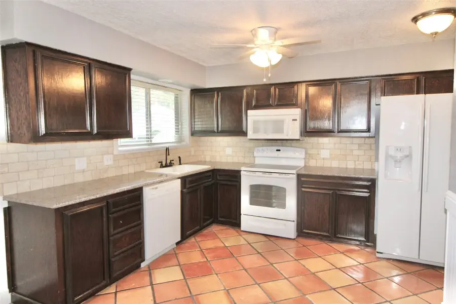 16710 Cobble Ridge Drive, Sugar Land, TX 77498 - #2