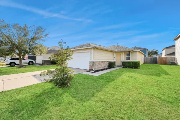 8218 Radial Court, Rosharon, TX 77583