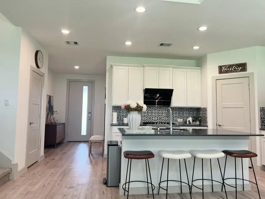 10023 Angelina Woods Lane, Conroe, TX 77384 - Image #3