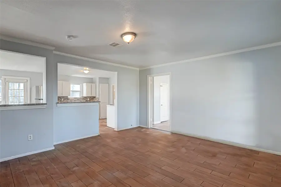 5322 Westover Street, Houston, TX 77033 - #2