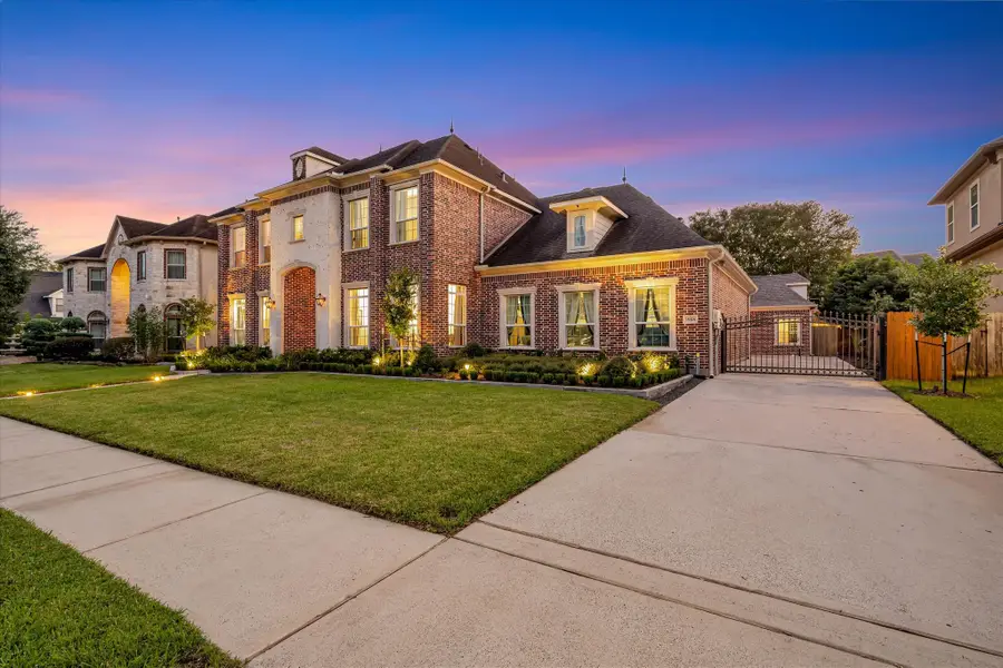 15026 Blossom Bay Drive, Houston, TX 77059 - Image #2