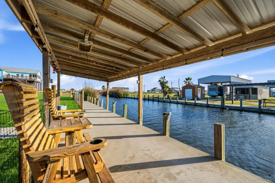 1066 Pennington Street, Gilchrist, TX 77617 - #3