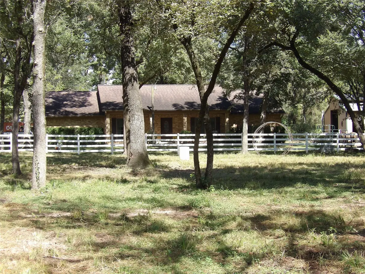 802 Sentinel Oaks, Pinehurst, TX 77362 - Image #1