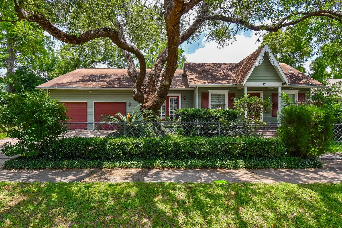 117 E 25th Street, Houston, TX 77008 - Image #1