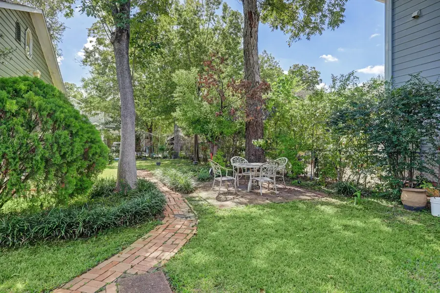 117 E 25th Street, Houston, TX 77008 - Image #2