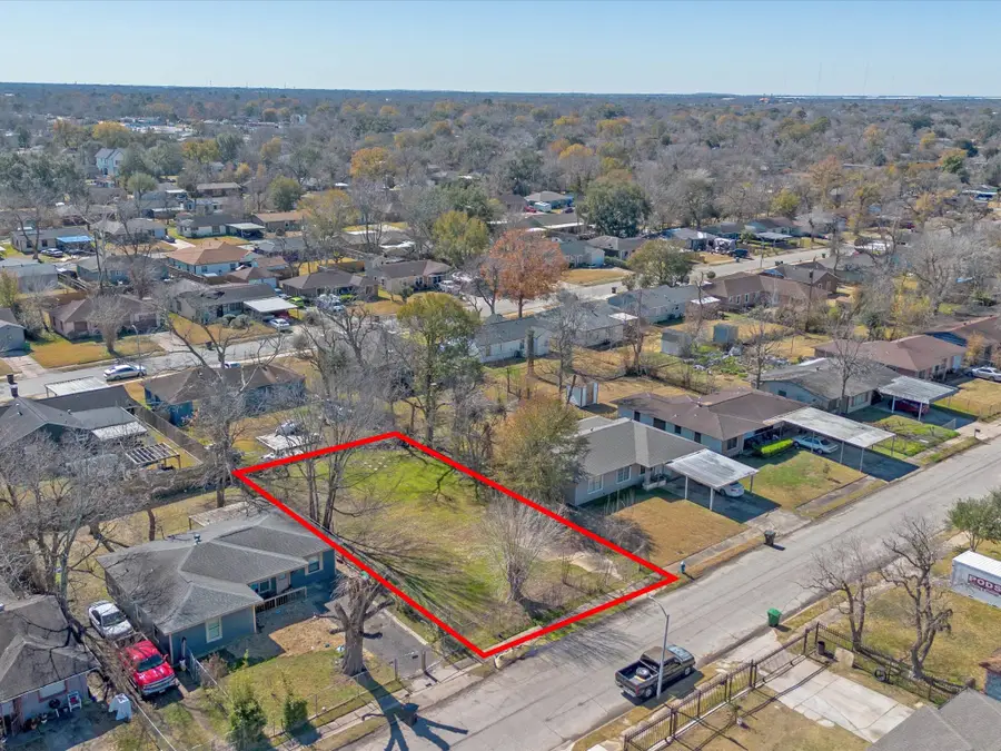 5758 Belcrest Street, Houston, TX 77033 - #2