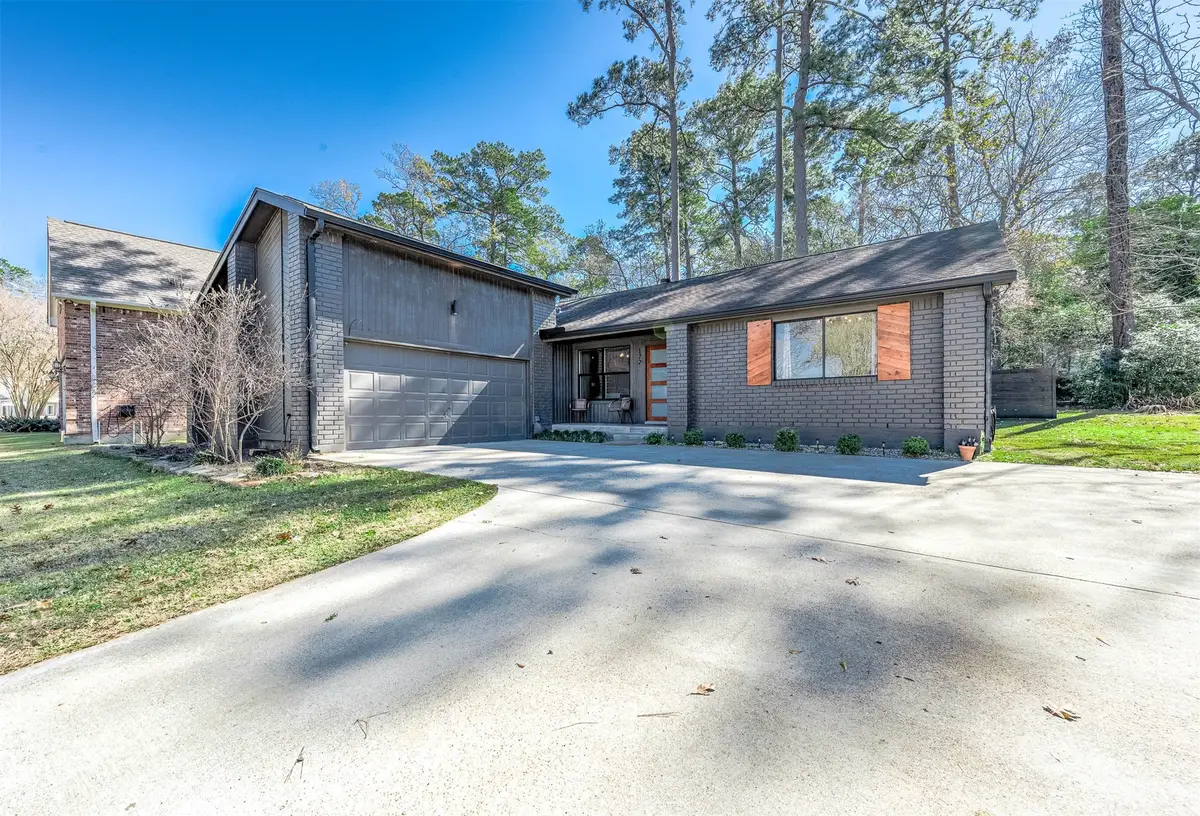 172 Park Way, Conroe, TX 77356 - #1