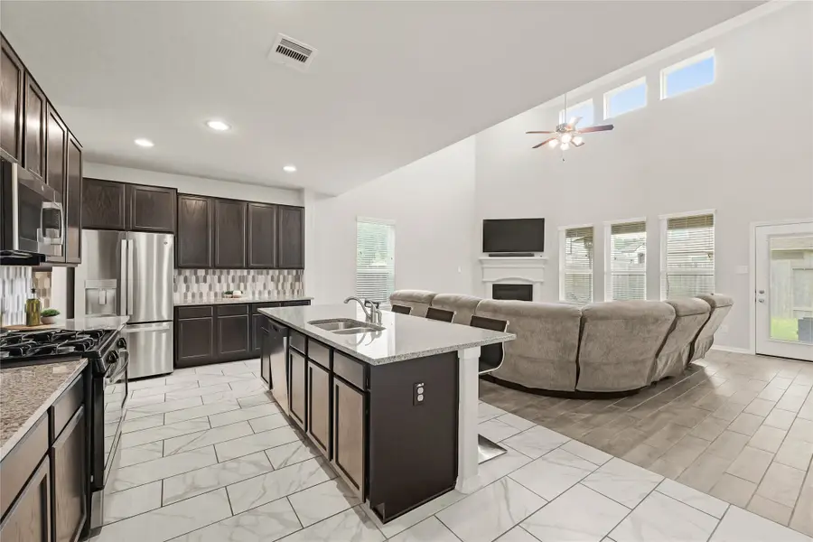 11107 Larkspur Dale Court, Houston, TX 77044 - Image #3