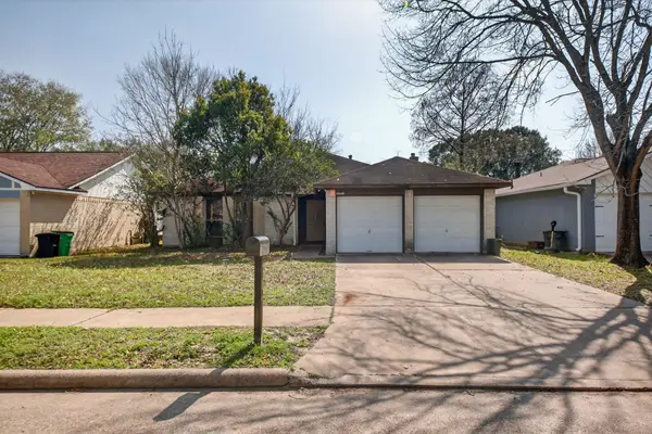 22039 Kenlake Drive, Katy, TX 77450