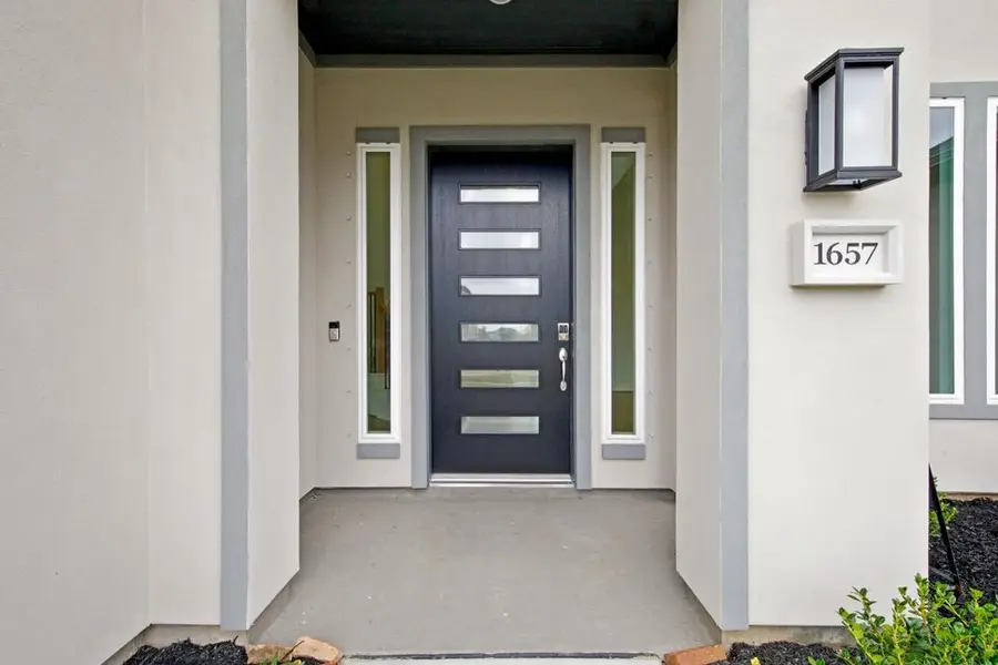 1657 Birch Lake Bend, Friendswood, TX 77546 - Image #2