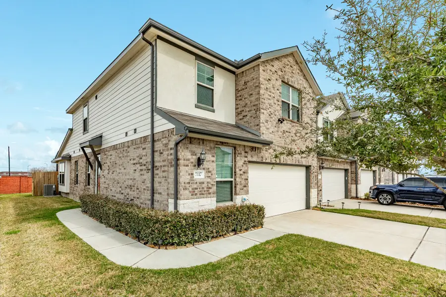 7117 Elgin Street, Pearland, TX 77584 - #2
