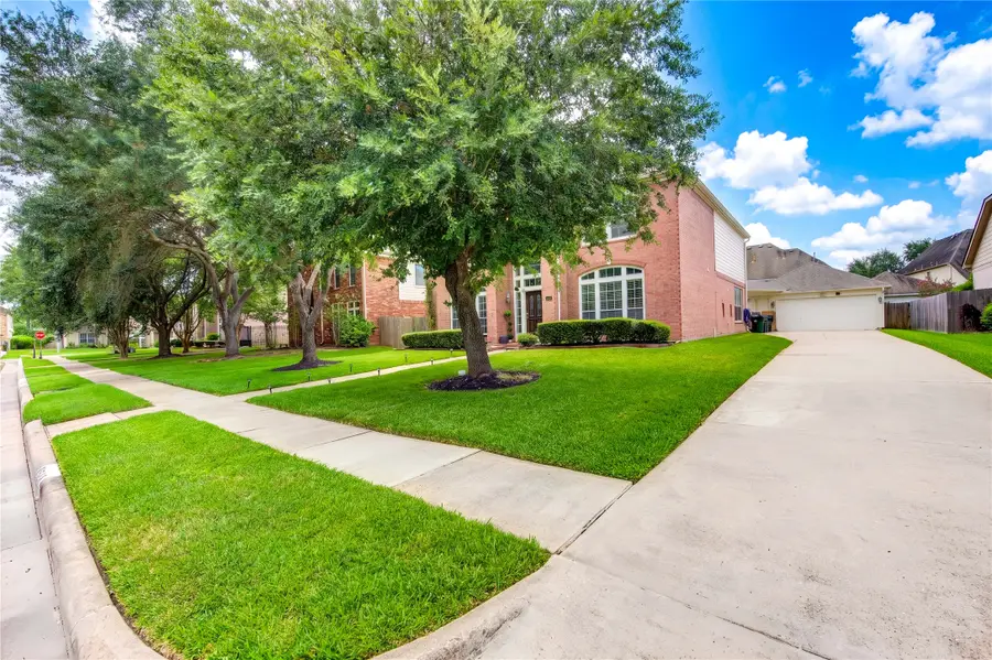 5911 Canyon Brook Court, Sugar Land, TX 77479 - #3