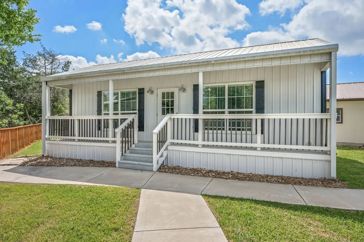 412 Leaning Oak Lane, Somerville, TX 77879 - #1