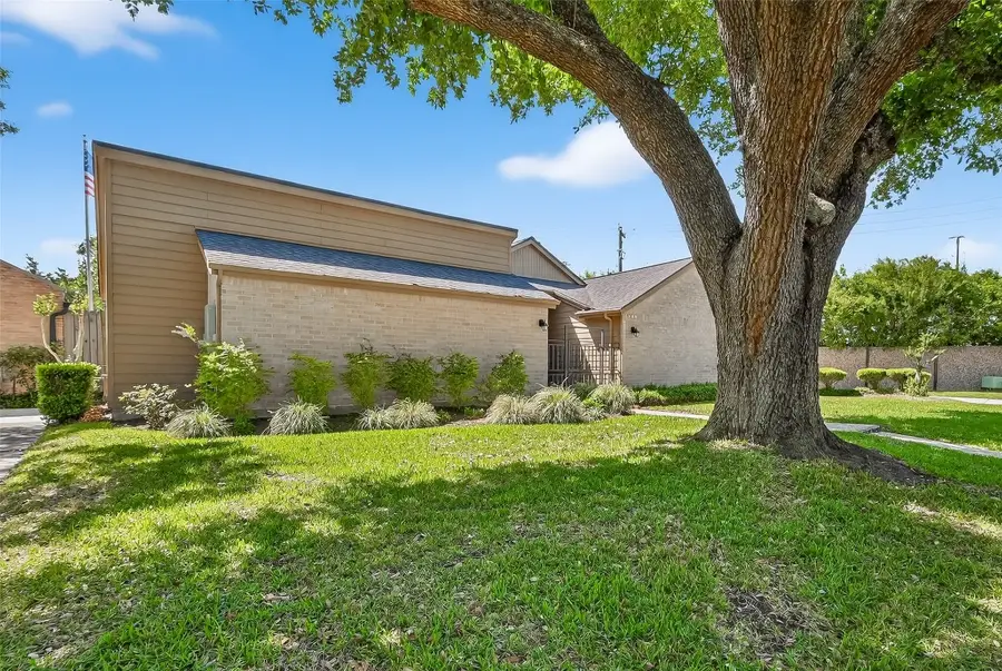 310 Power Court, Sugar Land, TX 77478 - #2