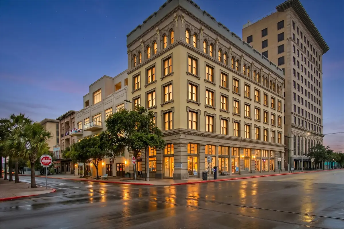 415 Kempner Street, Galveston, TX 77550 - #1