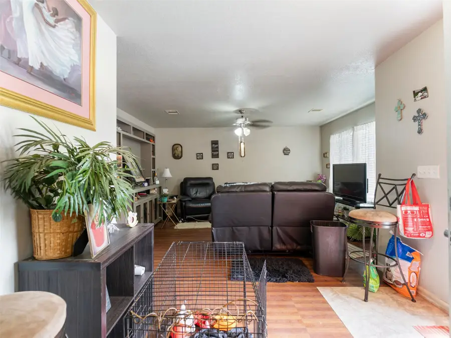 3004 Avenue D, Bay City, TX 77414 - #2