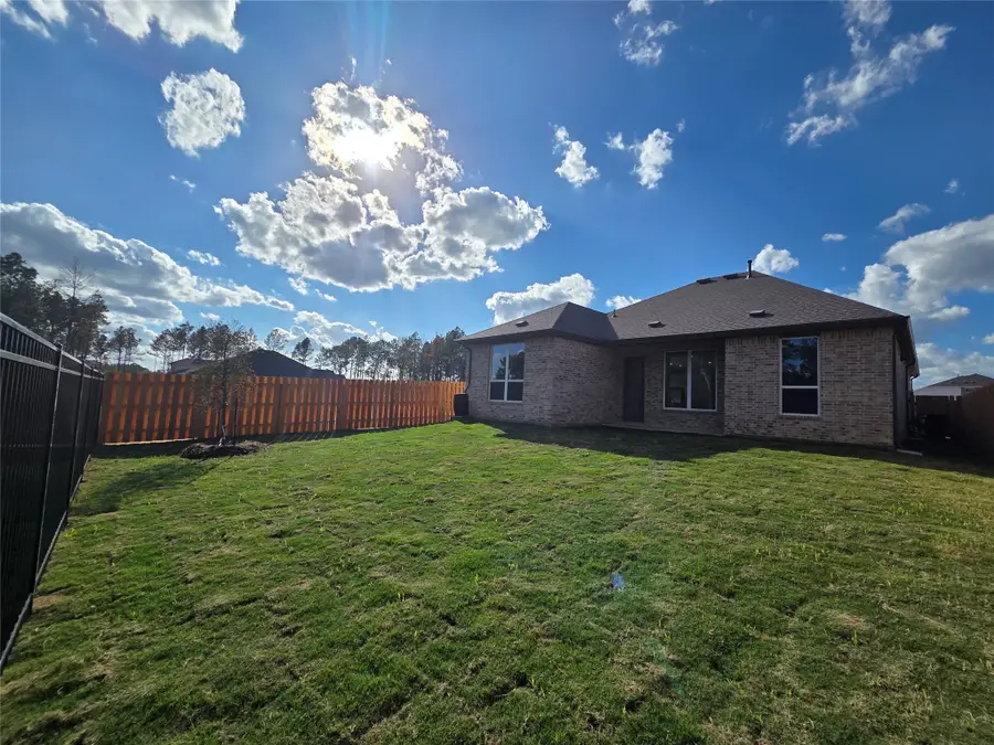 2026 Texline Street, Montgomery, TX 77316 - Image #2